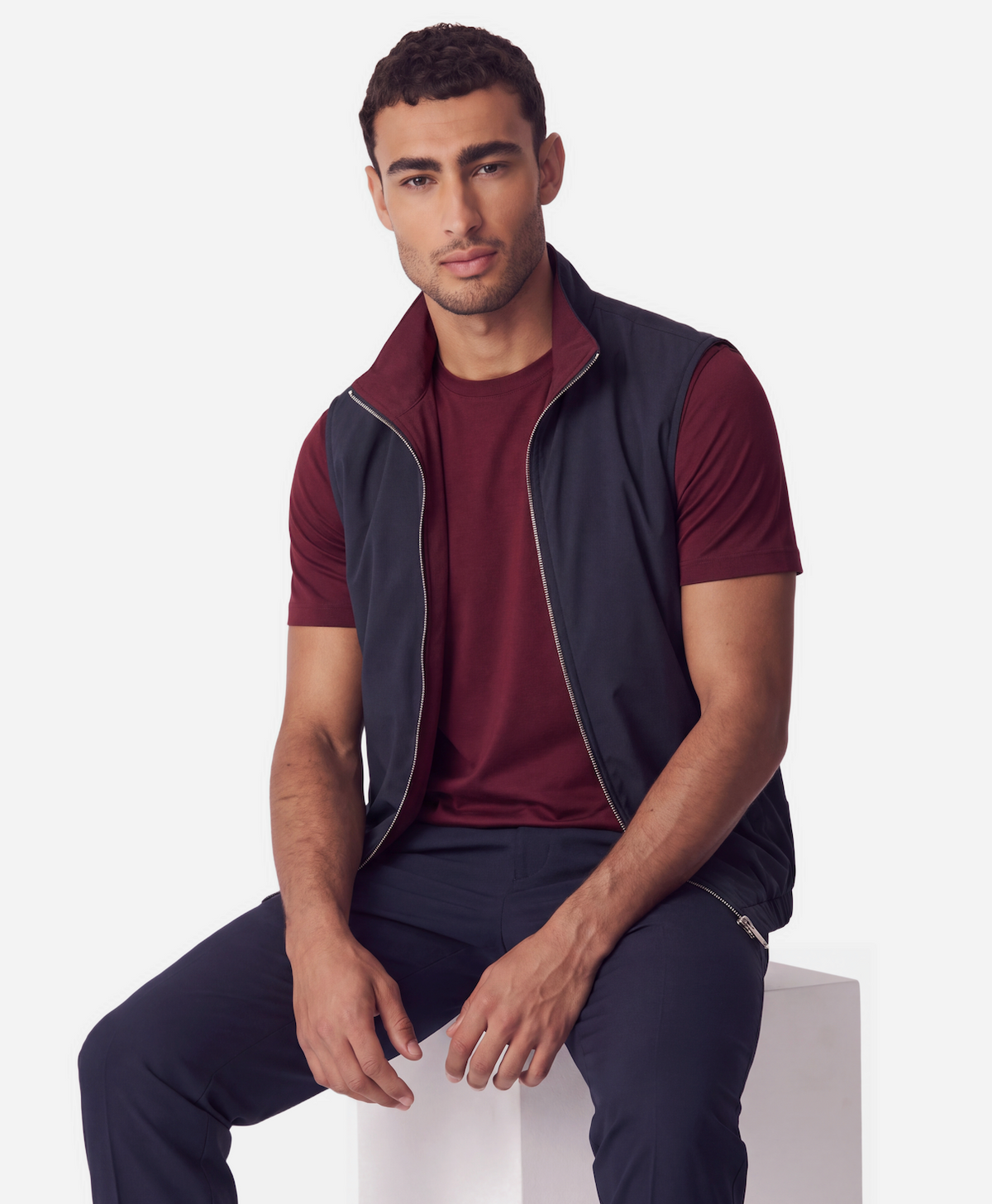 Miio's Burgundy/Navy Reversible Travel Gillet